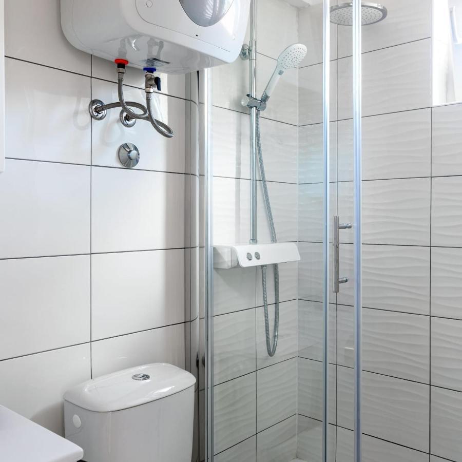 Holiday House Iva Слатине Экстерьер фото